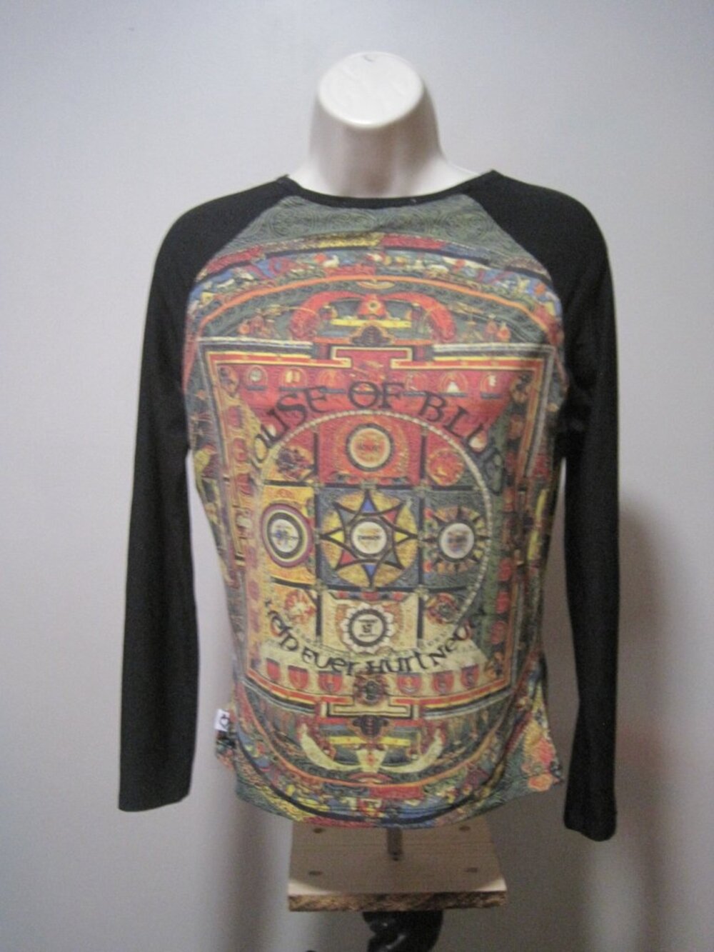 House Of Blues Women Medium 90’s Detailed Colorful Vedic Print Long Sleeve Shirt